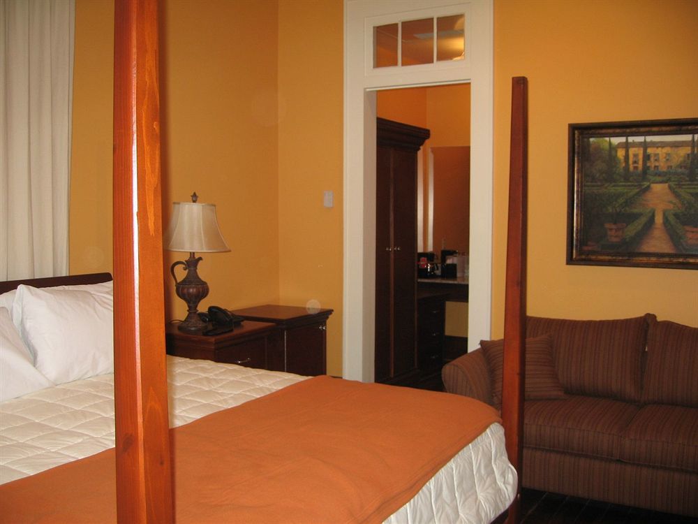 The Prytania Oaks Locanda New Orleans